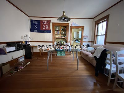 Somerville 5 Beds 1.5 Baths  Tufts - $6,750 No Fee