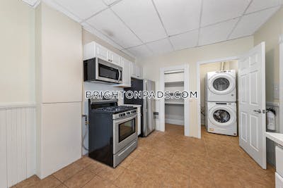 Brighton Apartment for rent 3 Bedrooms 1 Bath Boston - $2,985